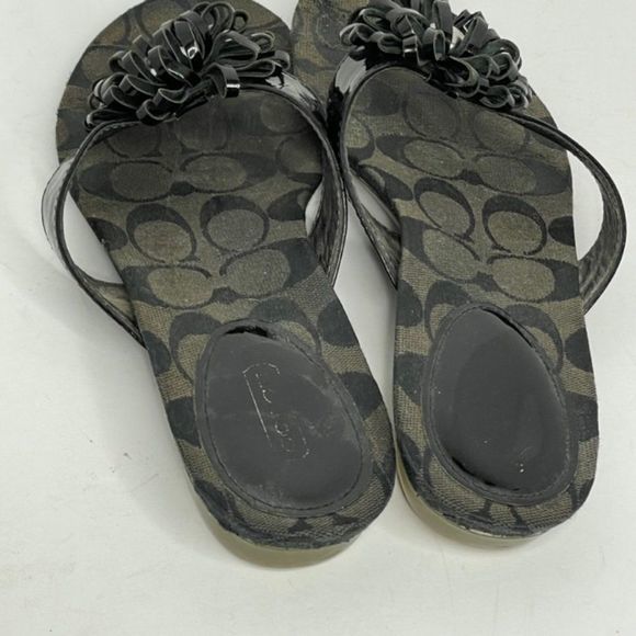 Coach Black Tan Suki‎ Thong Sandals - Picture 4 of 4